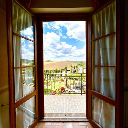 Poggiosalto In Toscana