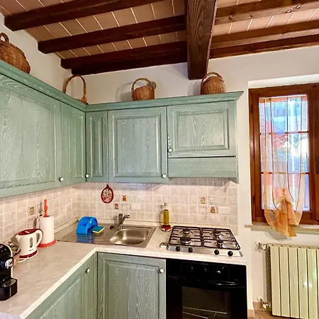 Poggiosalto In Toscana *