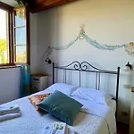 Poggiosalto In Toscana