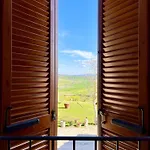 Poggiosalto In Toscana Pienza