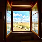 Poggiosalto In Toscana * Pienza