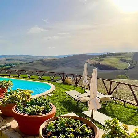 Poggiosalto In Toscana *