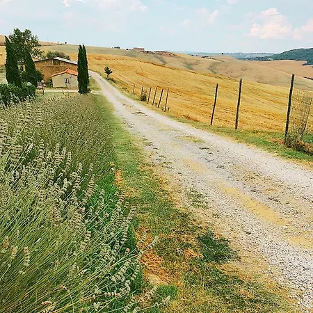 Poggiosalto In Toscana 아파트 *