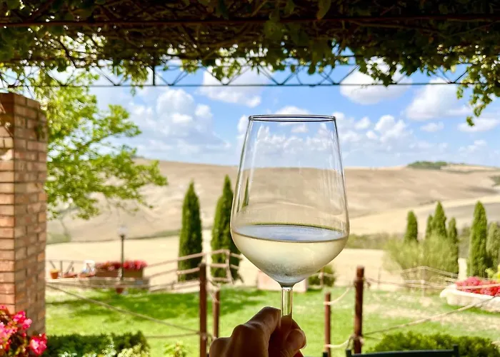 Poggiosalto In Toscana *