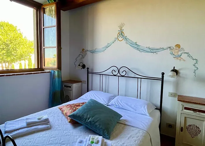 Poggiosalto In Toscana